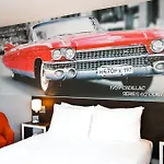 Cadillac Motel Niagara