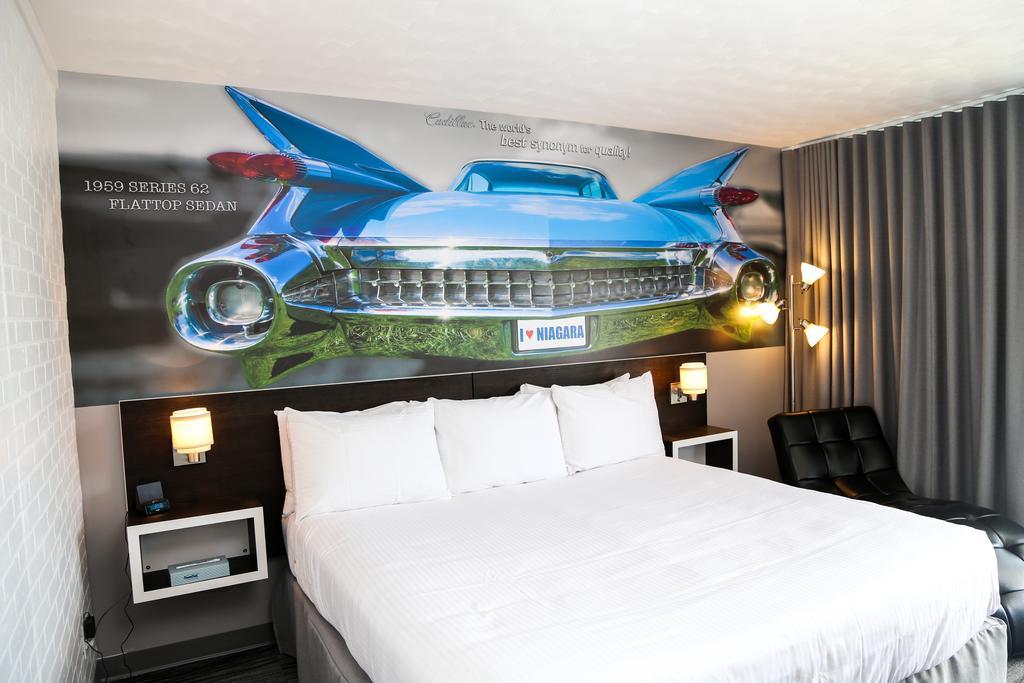 Cadillac Motel